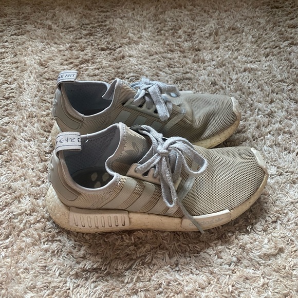 Adidas Boost Gray Sneakers - Picture 2 of 4